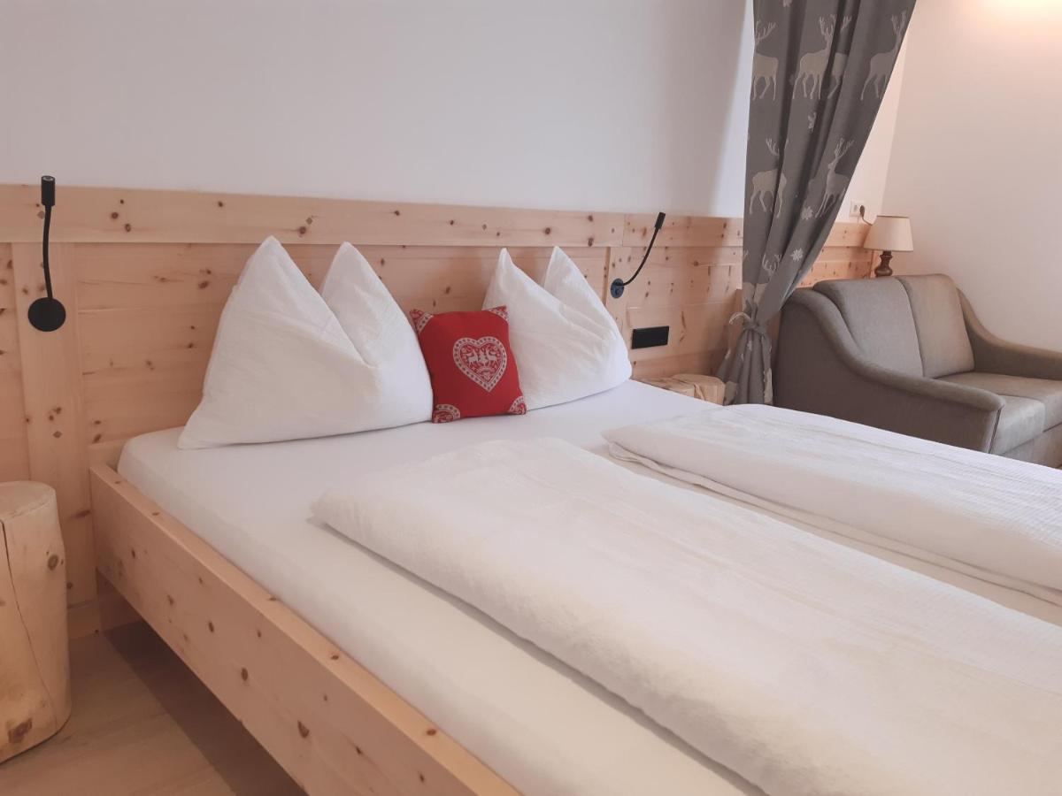 Haus Talblick "Wallbug" Ferienwohnung 1 Naturns Bagian luar foto